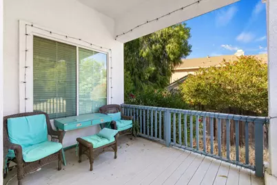 6391 Chesterbrook Drive, Elk Grove, CA 95758 - Photo 8