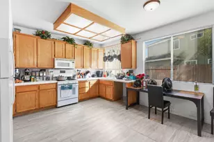 6391 Chesterbrook Dr, Elk Grove, CA 95758 - Photo 38