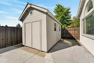 4834 Wind Creek Dr, Sacramento, CA 95838 - Photo 42
