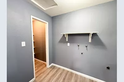 1310 Wimbledon Way, Manteca, CA 95336 - Photo 16