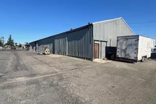 6109 N Winton Way, Winton, CA 95388 - Photo 2