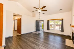 12760 Quicksilver St, Waterford, CA 95386 - Photo 14