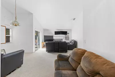 4421 Limnos Court, Elk Grove, CA 95758 - Photo 10