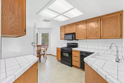 4421 Limnos Court, Elk Grove, CA 95758 - Photo 2