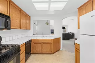 4421 Limnos Ct, Elk Grove, CA 95758 - Photo 12