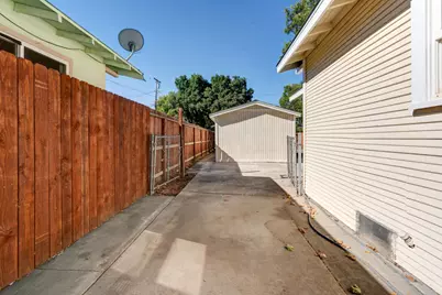 828 W 23rd Street, Merced, CA 95340 - Photo 44