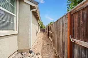 207 Marina Ln, Waterford, CA 95386 - Photo 34