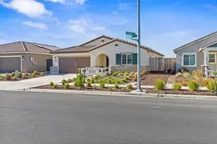 4036 Companion Ln, Riverbank, CA 95367 - Photo 4