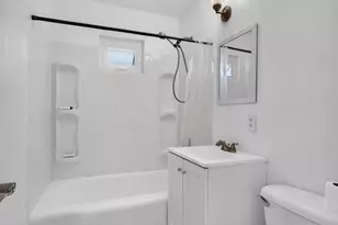 5604 Bonniemae Way, Sacramento, CA 95824 - Photo 14