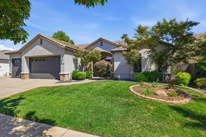 1949 Nina Way, Yuba City, CA 95993 - Photo 2