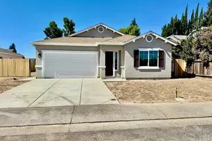 1528 Catherine Way, Escalon, CA 95320 - Photo 1