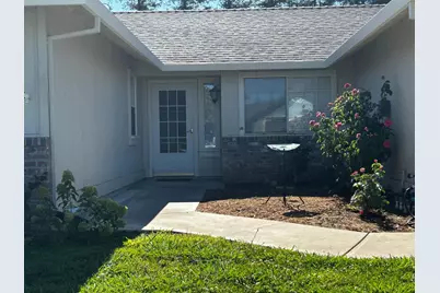 568 Ewell Court, Galt, CA 95632 - Photo 2