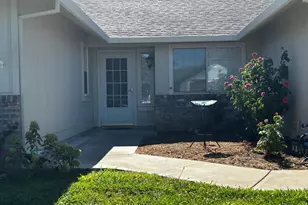 568 Ewell Ct, Galt, CA 95632 - Photo 2