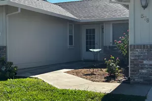 568 Ewell Ct, Galt, CA 95632 - Photo 4