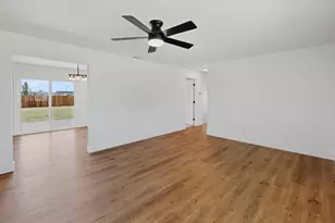 1960 10th Ave, Olivehurst, CA 95961 - Photo 6