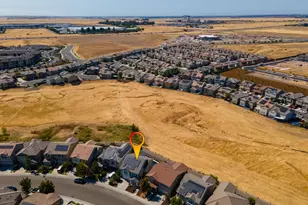 1327 Larkspur Dr, Rocklin, CA 95765 - Photo 44