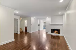 1310 Commons Dr, Sacramento, CA 95825 - Photo 12