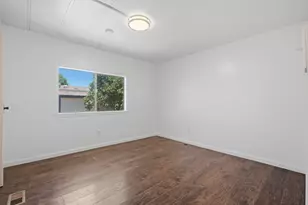 Amberglen Dr, Sacramento, CA 95823 - Photo 18