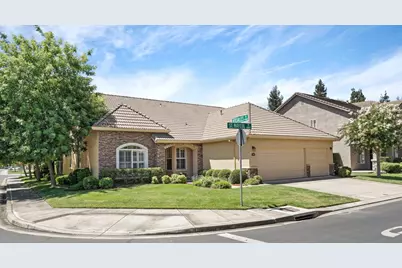 1800 St Mayeul Drive, Modesto, CA 95356 - Photo 4
