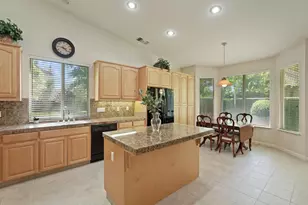 1800 St Mayeul Dr, Modesto, CA 95356 - Photo 16