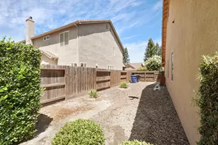 1800 St Mayeul Dr, Modesto, CA 95356 - Photo 40