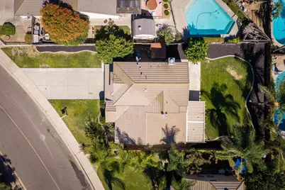 2620 Riverpark Drive, Modesto, CA 95351 - Photo 2