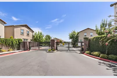 8800 Ariston Lane, Elk Grove, CA 95758 - Photo 44