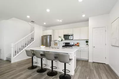 8800 Ariston Lane, Elk Grove, CA 95758 - Photo 14