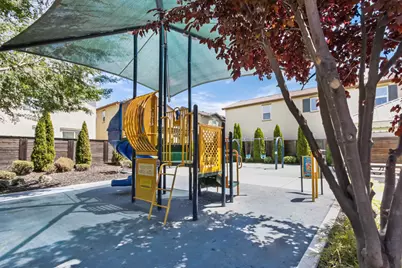 8800 Ariston Lane, Elk Grove, CA 95758 - Photo 42