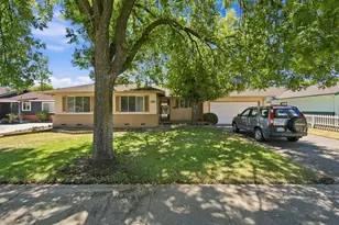 226 E Canterbury Dr, Stockton, CA 95207 - Photo 1