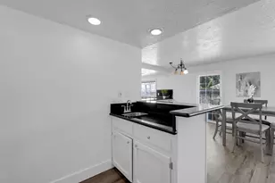 1041 Armor Dr, Stockton, CA 95209 - Photo 14