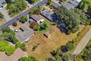 18263 Lake Forest Dr, Penn Valley, CA 95946 - Photo 28