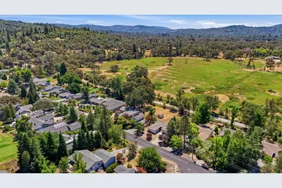 18263 Lake Forest Drive, Penn Valley, CA 95946 - Photo 26