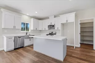 8654 Skyway, Paradise, CA 95969 - Photo 14