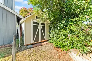 1030 Betsy Ross Dr, Roseville, CA 95747 - Photo 34