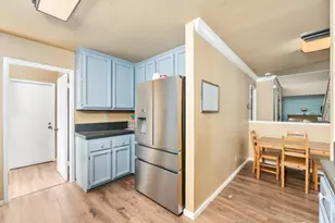 1030 Betsy Ross Dr, Roseville, CA 95747 - Photo 14