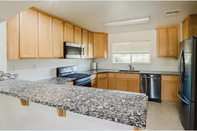 2103 W Solis Street, Merced, CA 95348 - Photo 36