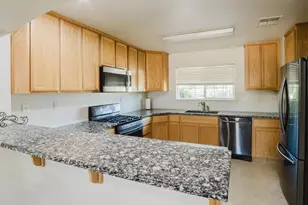 2103 W Solis St, Merced, CA 95348 - Photo 36