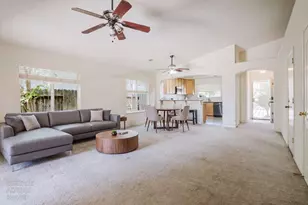 2103 W Solis St, Merced, CA 95348 - Photo 6