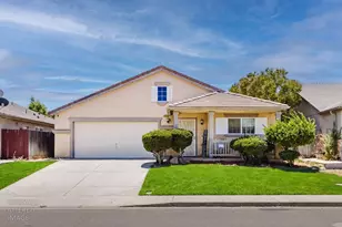 2103 W Solis St, Merced, CA 95348 - Photo 2