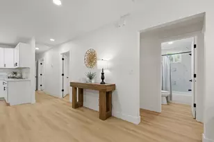 532 E Alpine Ave, Stockton, CA 95204 - Photo 12