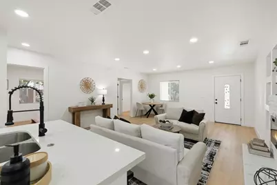 532 E Alpine Ave, Stockton, CA 95204 - Photo 10