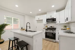 532 E Alpine Ave, Stockton, CA 95204 - Photo 6