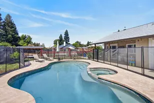 427 Dawnridge Rd, Roseville, CA 95678 - Photo 18