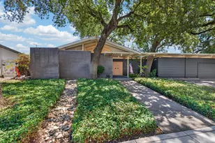 7714 Park Woods Dr, Stockton, CA 95207 - Photo 2