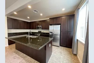 3845 Lookout Drive, Modesto, CA 95355 - Photo 4