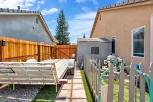 6336 W Wrenwood Ln, Fresno, CA 93723 - Photo 26