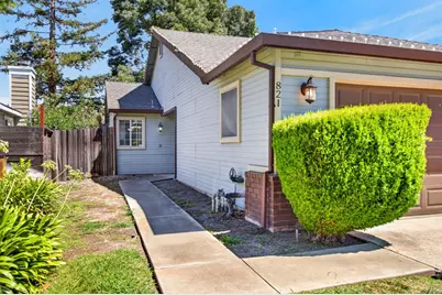 821 N Hill Way, Sacramento, CA 95838 - Photo 4