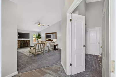 821 N Hill Way, Sacramento, CA 95838 - Photo 6