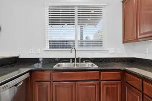 2806 Maybrook Dr, Sacramento, CA 95835 - Photo 16